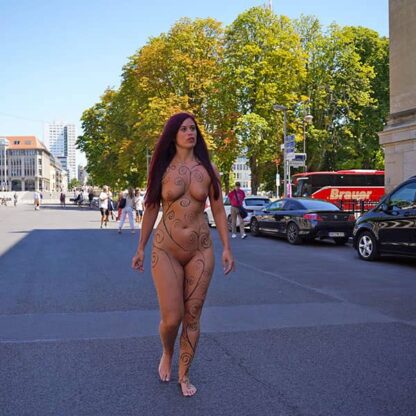 Renata - Bodypaiting Pictures - Image 4